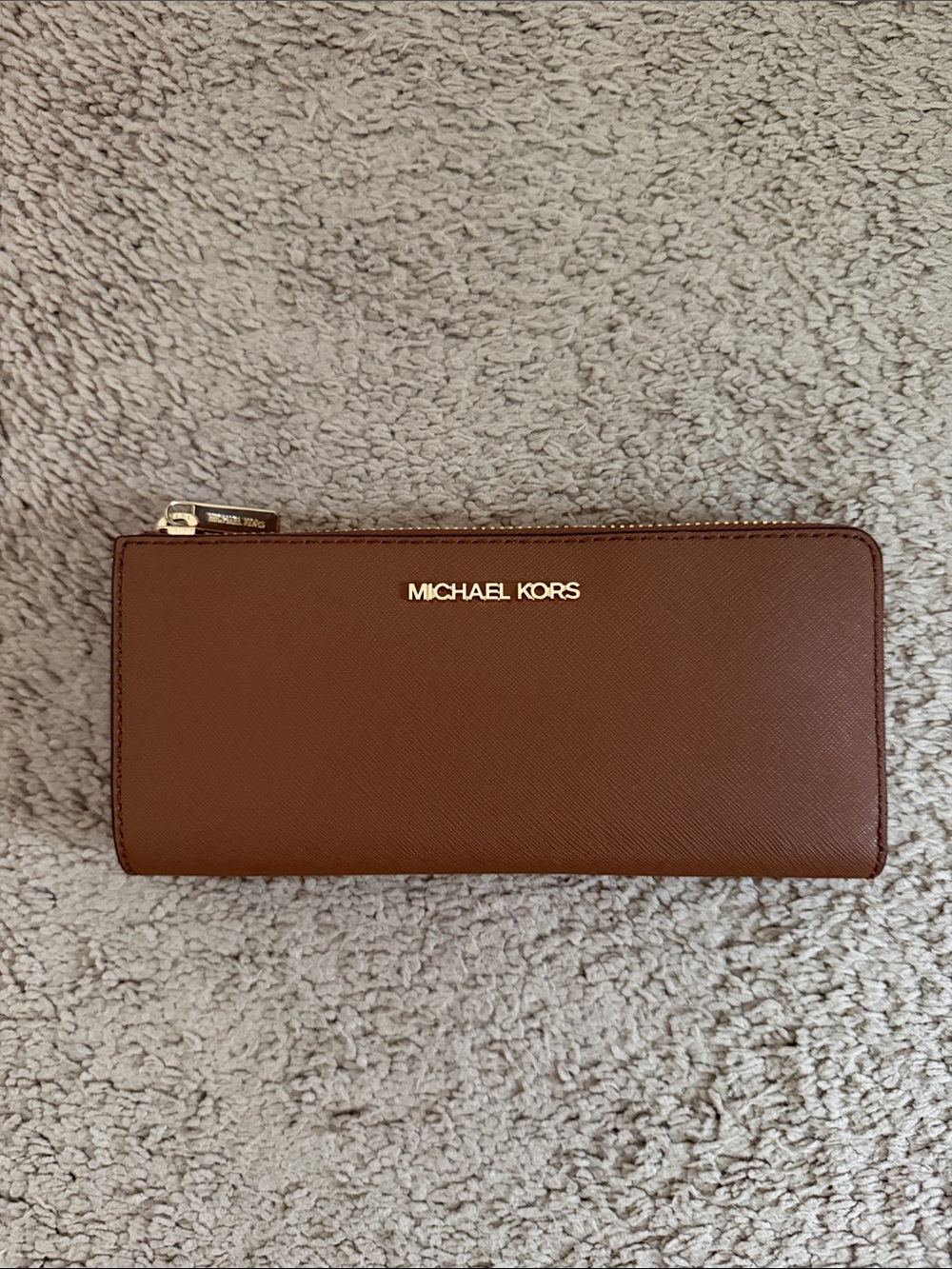 Michael Kors Large 3 Quarter Zip Saffiano Leather Wallet